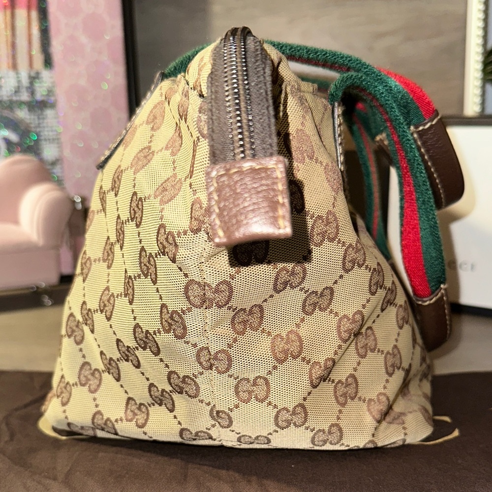 Gucci Sherry Line GG Pattern Nylon Beige Hand Bag - Picture 8 of 12